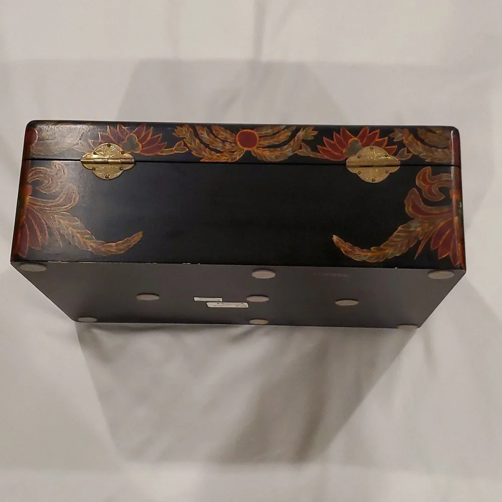 PERSIAN LAQUER WOOD BOX - Picture 4 of 5